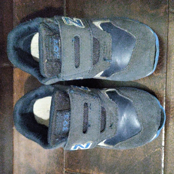 Toddler New Balance size 8 and size 9 available - Picture 2 of 5
